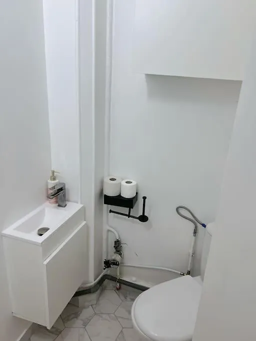 Apartament De Luxe Juste A Cote Des Champs-elysees Paryż